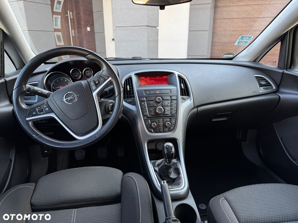 Opel Astra 1.6 Sport - 13