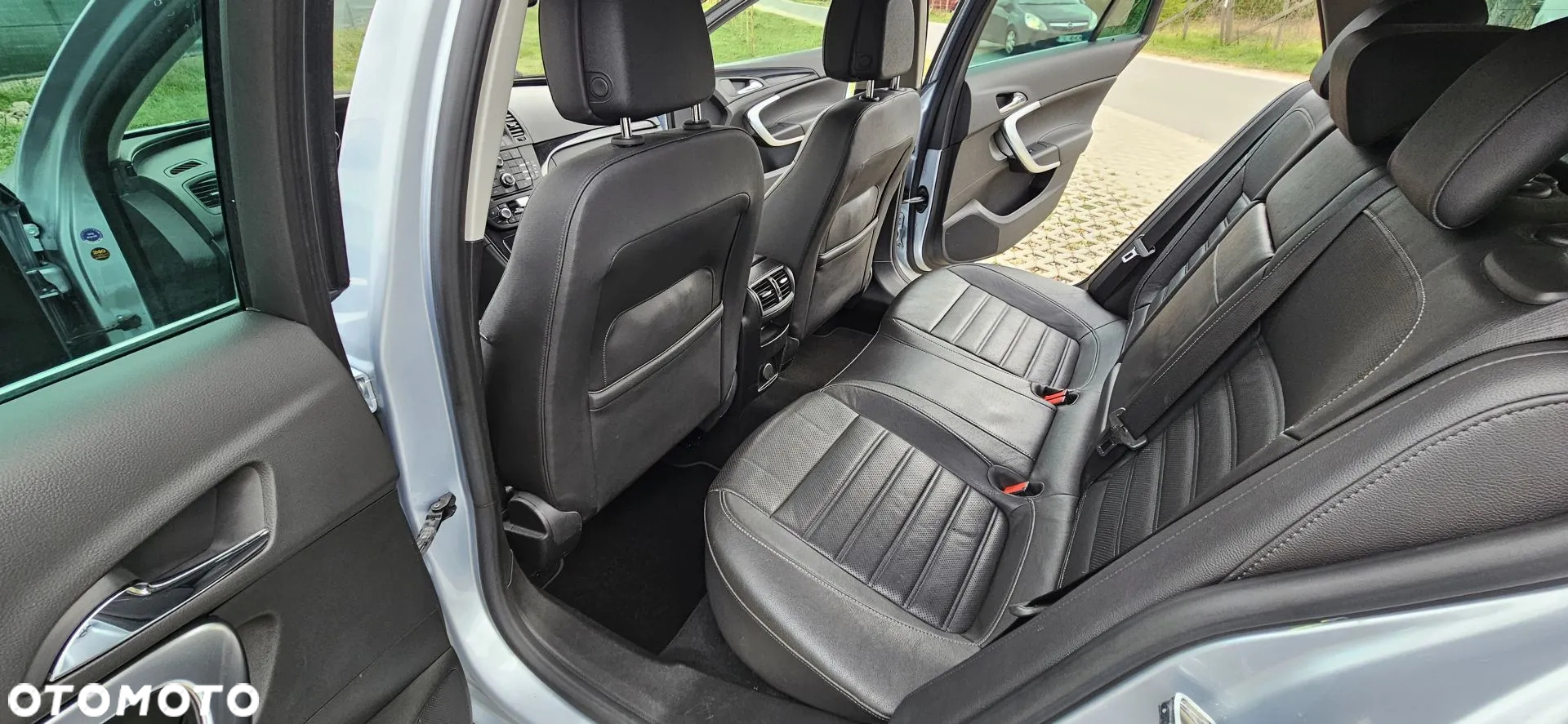 Opel Insignia 2.0 CDTI Cosmo ecoFLEX - 13