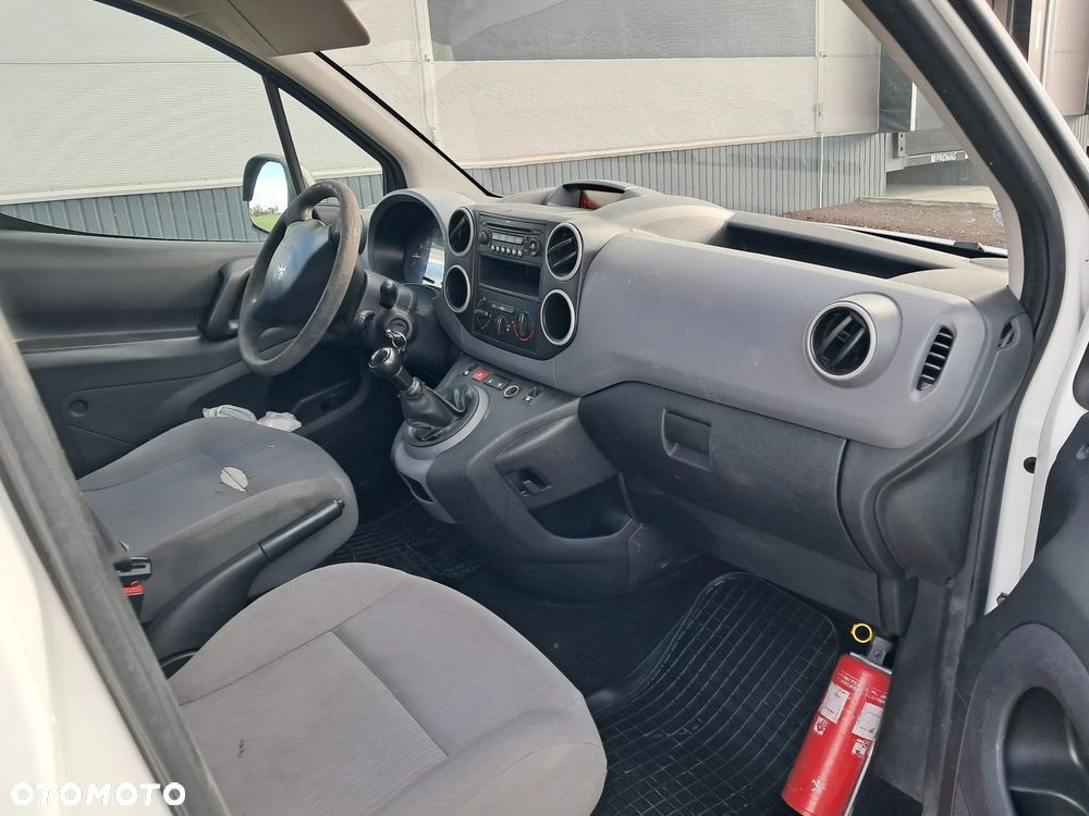 Peugeot PARTNER - 6