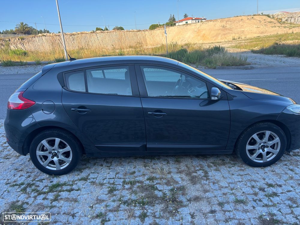 Renault Mégane dCi 110 FAP Paris Business - 2