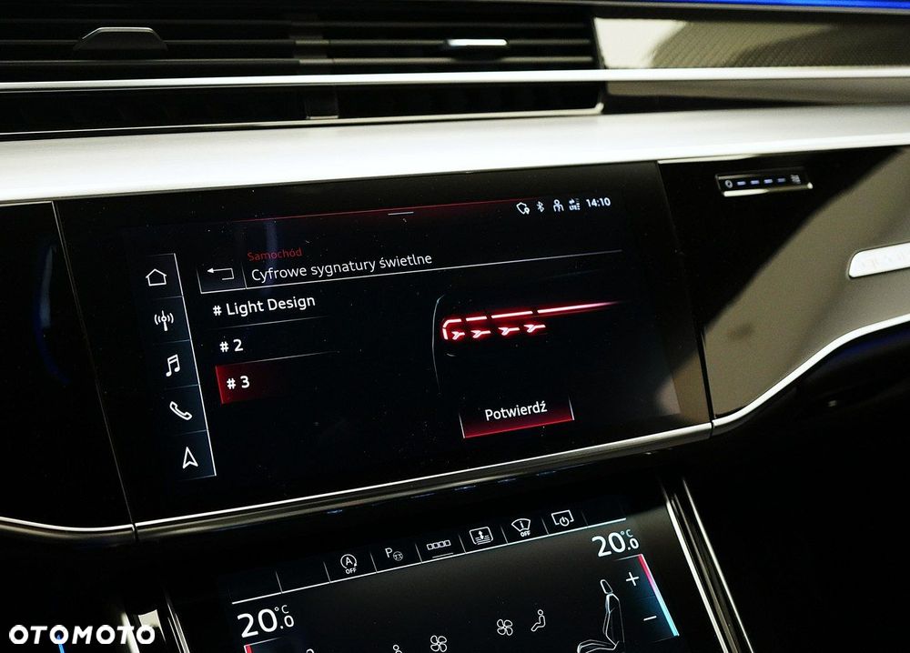 Audi A8 - 40