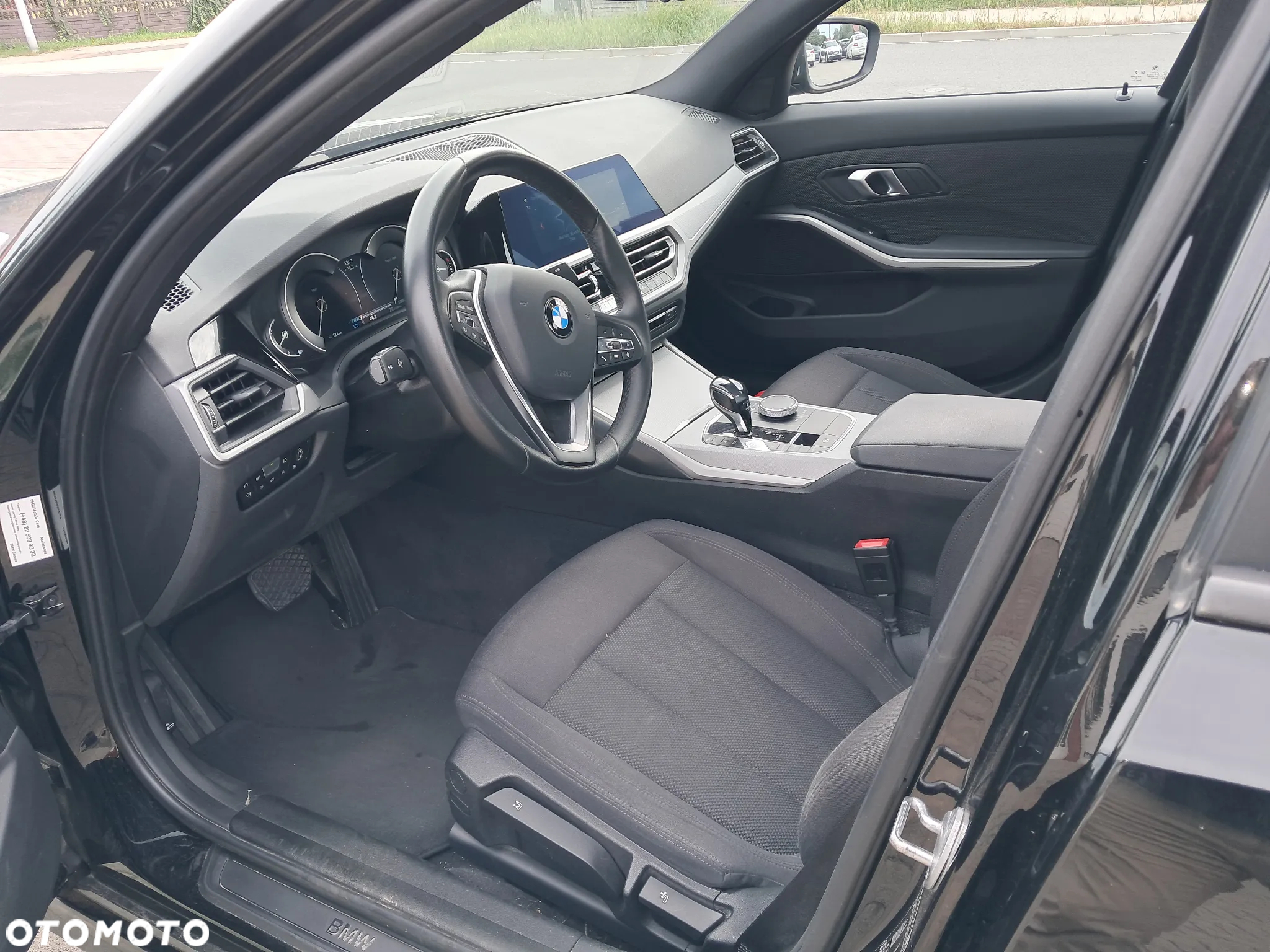 BMW Seria 3 - 12