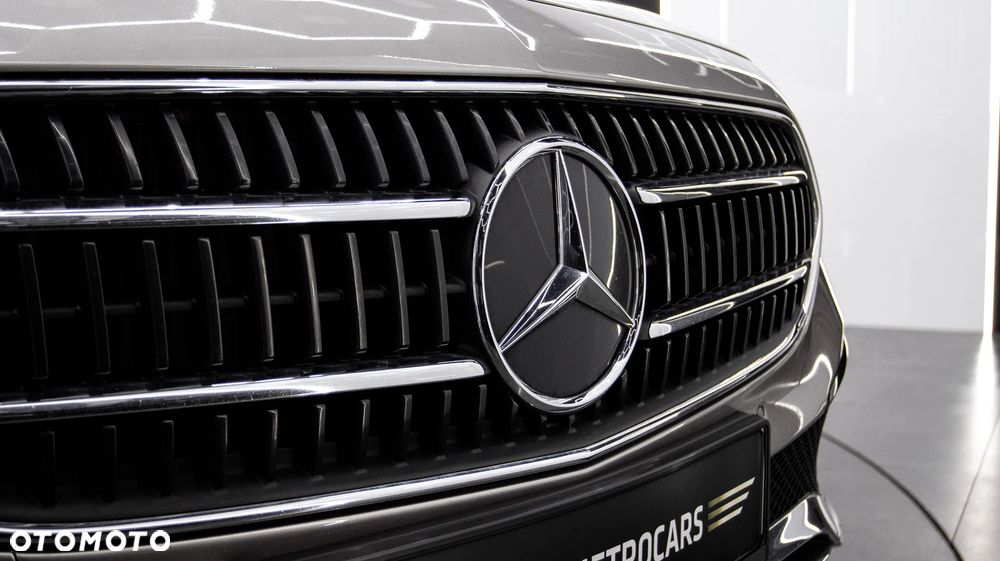 Mercedes-Benz Klasa E 300 de 4-Matic Avantgarde - 12