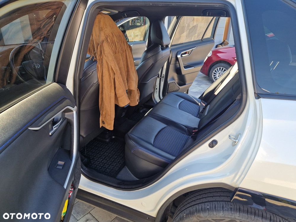 Toyota RAV4 2.5 Hybrid Selection 4x2 - 6