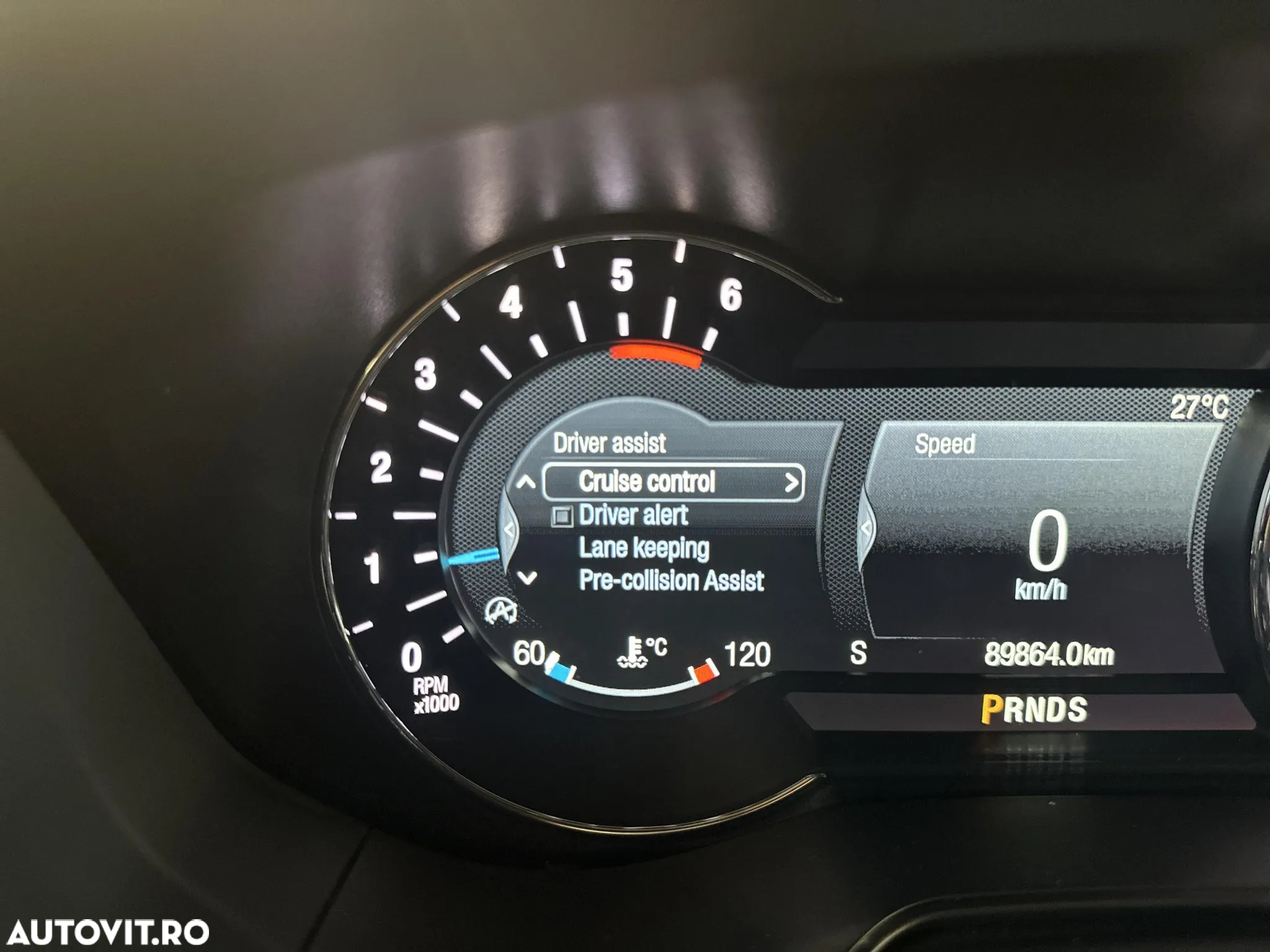 Ford Mondeo - 22
