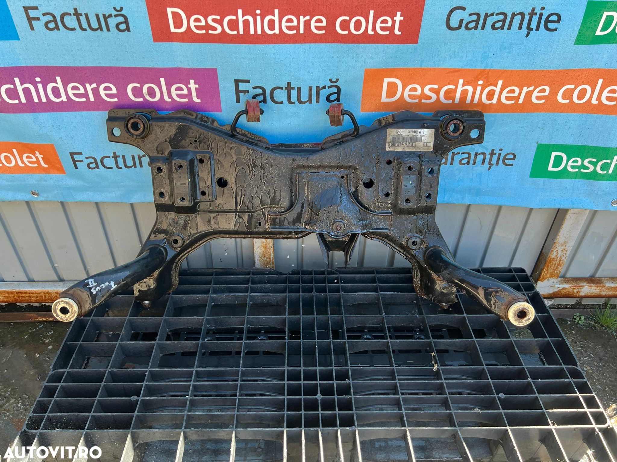 Jug cadru motor Ford Focus 2 2008 - 1
