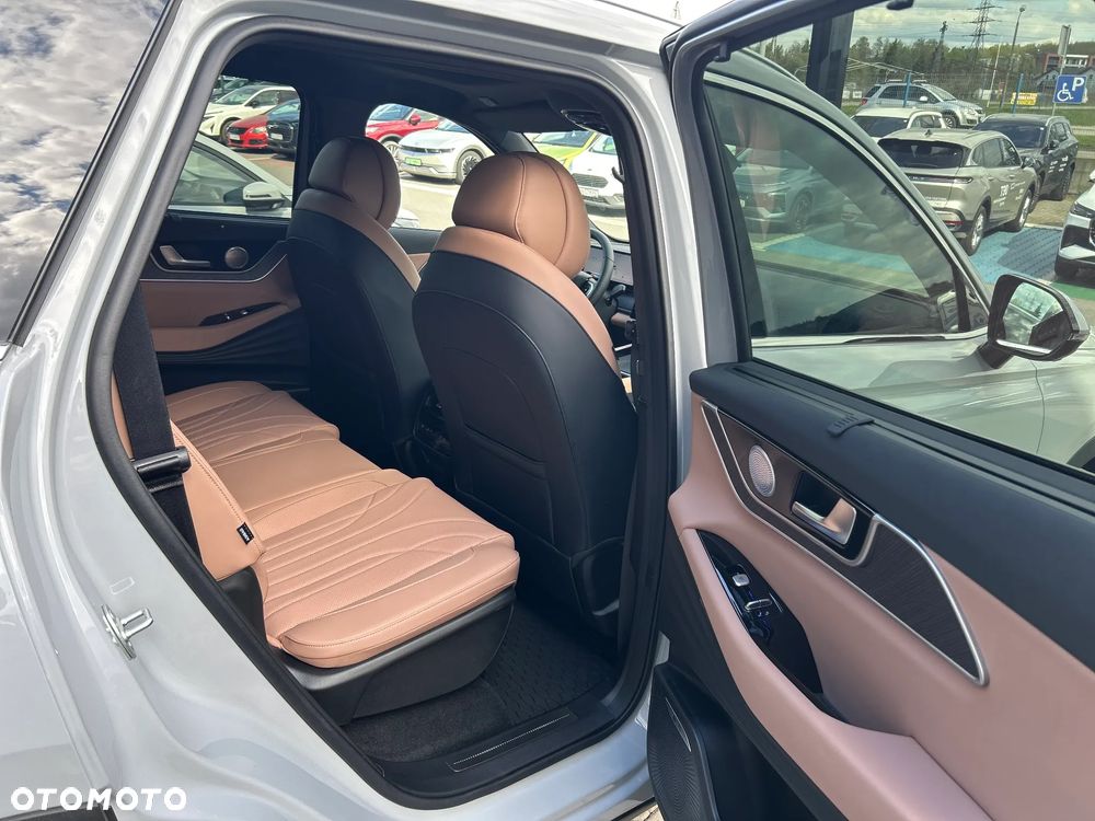 Chery Tiggo 9 - 6