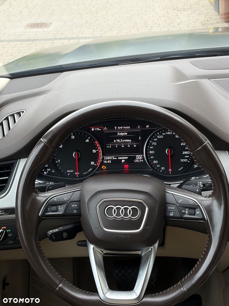 Audi Q7 - 12