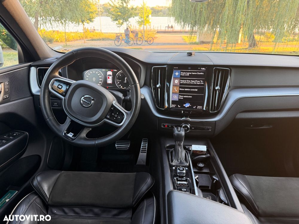 Volvo XC 60 D4 AWD R-Design - 7
