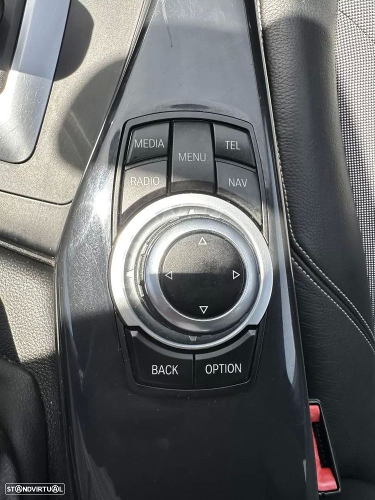 BMW 118 d Aut. Urban Line - 41