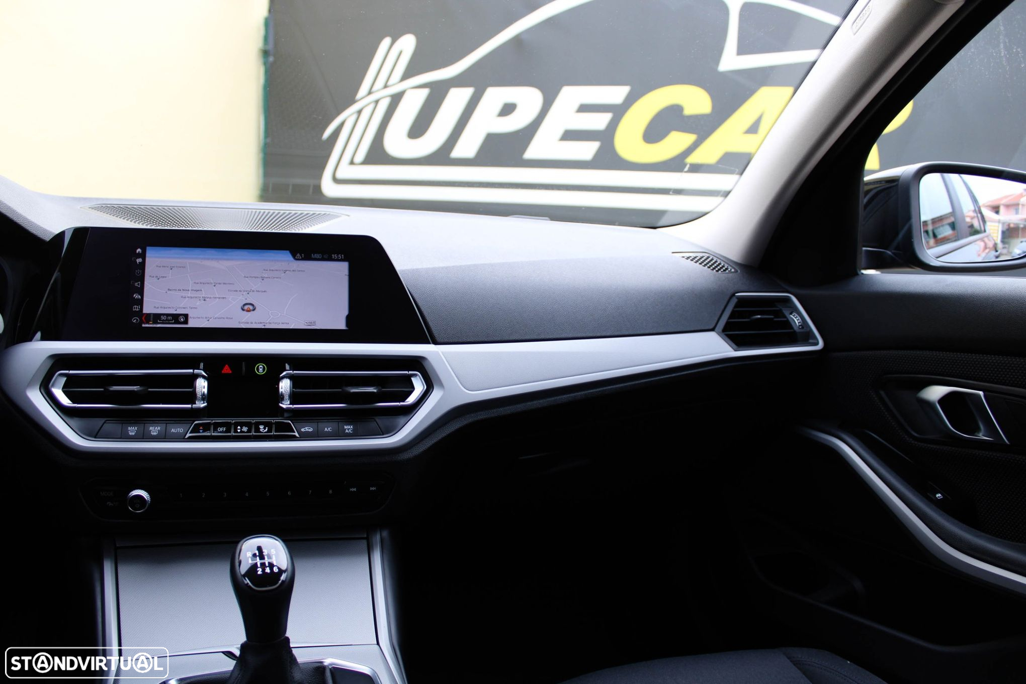 BMW 318 d Touring - 23