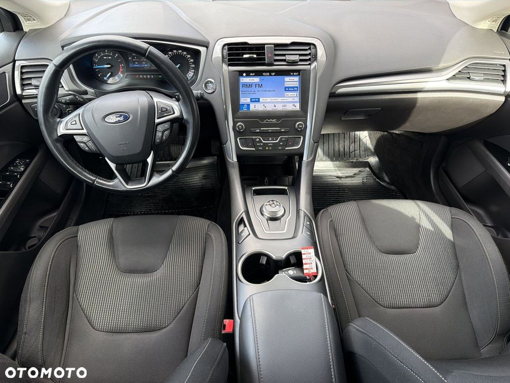 Ford Mondeo - 21