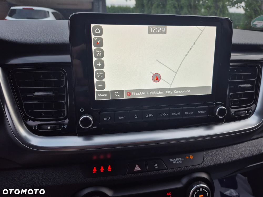 Kia Stonic - 24