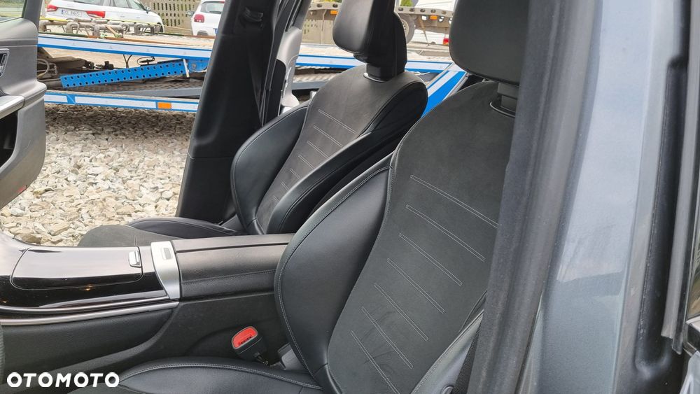 Mercedes-Benz GLC 220 d 4Matic 9G-TRONIC AMG Line Advanced - 34