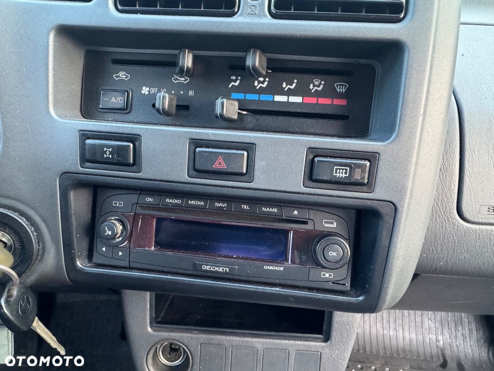 Toyota RAV4 2.0 Special - 8