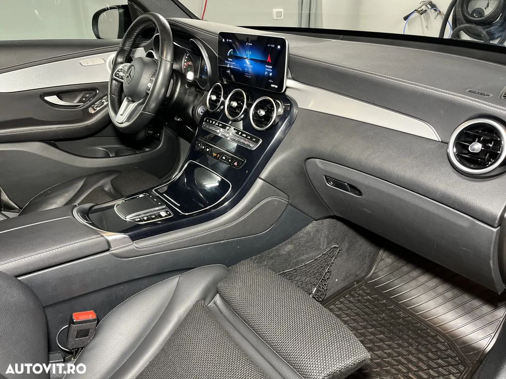 Mercedes-Benz GLC Coupe 200 d 4Matic 9G-TRONIC - 26