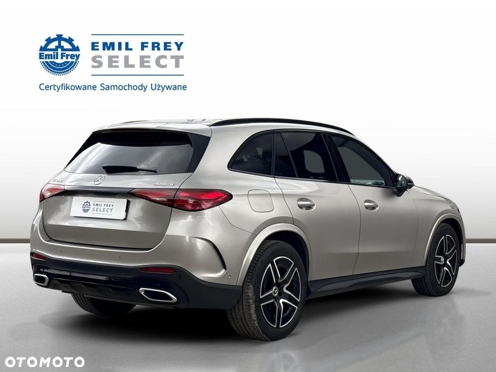 Mercedes-Benz GLC - 6