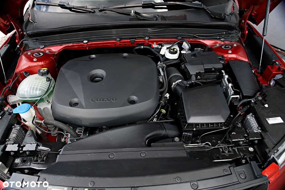 Volvo XC 40 T4 AWD R-Design - 35