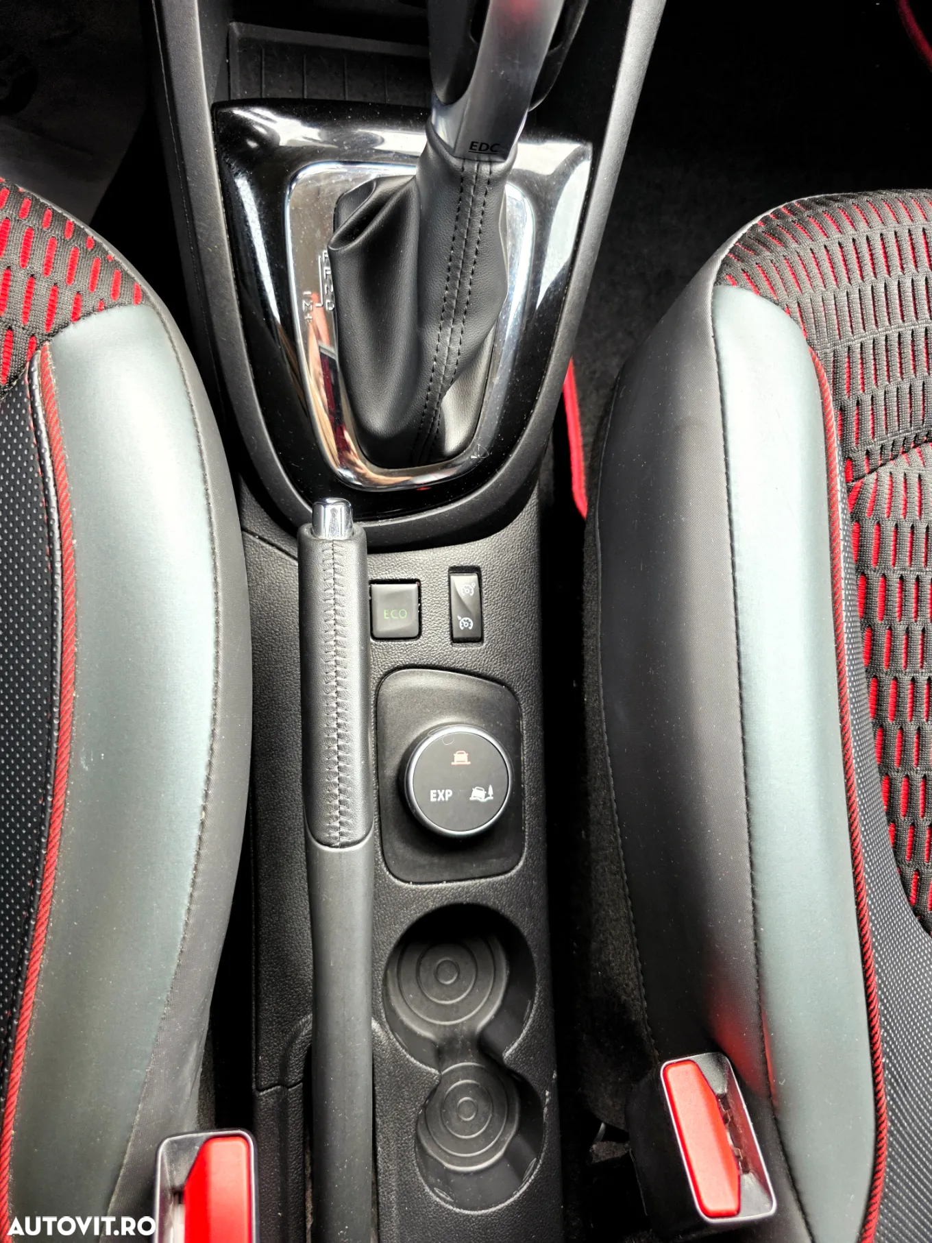 Renault Captur dCi 90 EDC Helly Hansen - 28