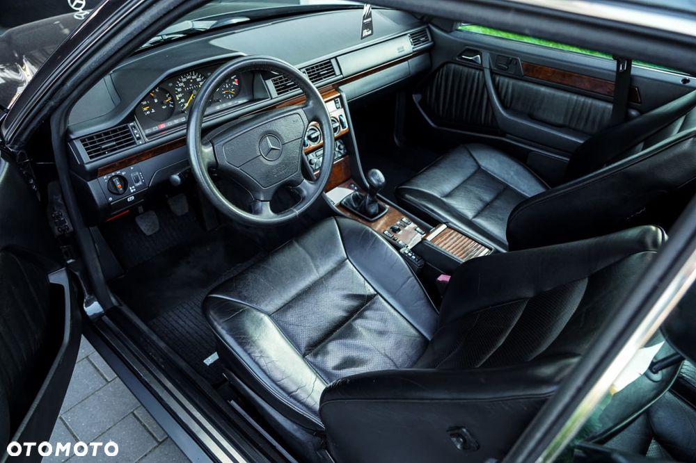 Mercedes-Benz W124 (1984-1993) - 7