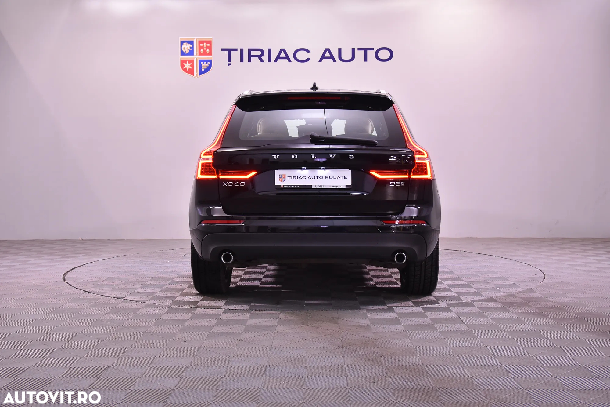 Volvo XC 60 - 4