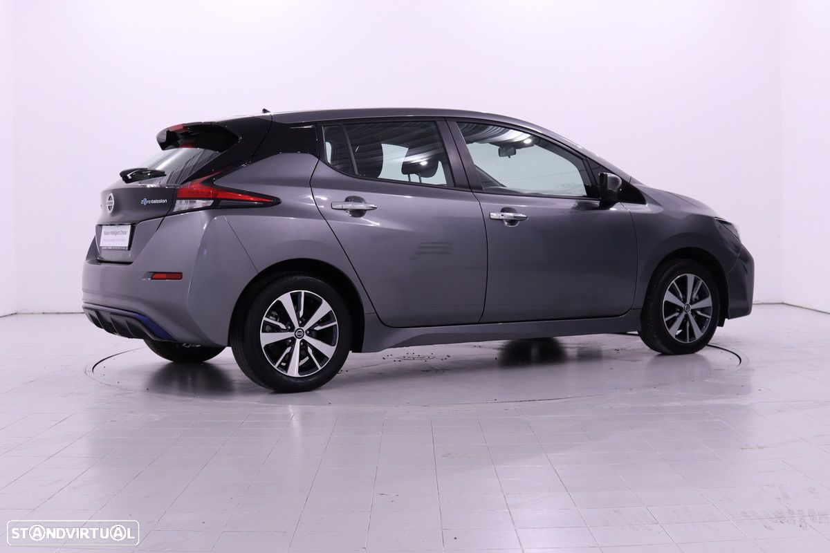 Nissan Leaf Acenta - 7