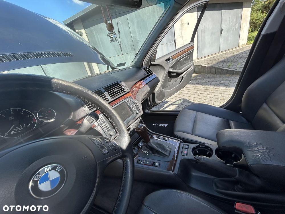 BMW Seria 3 - 23