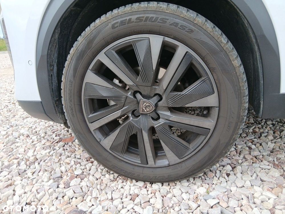 Peugeot 2008 - 11