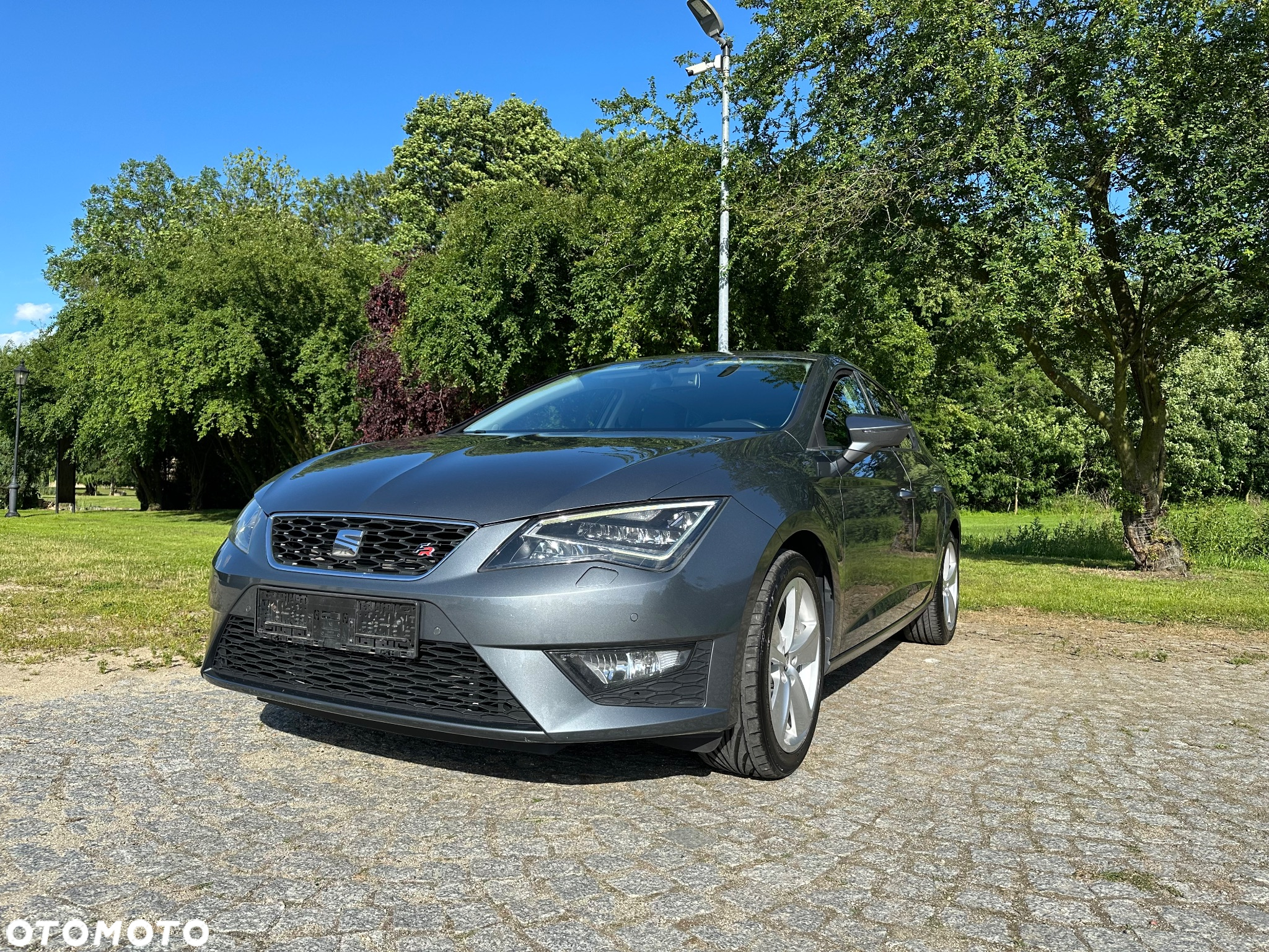 Seat Leon 2.0 TDI DPF Start&Stop FR - 22