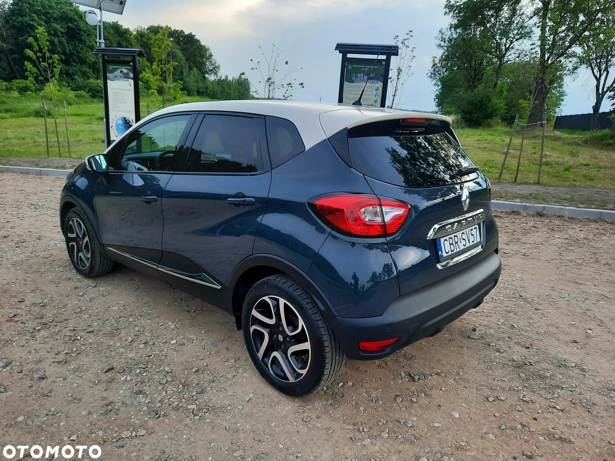 Renault Captur - 3