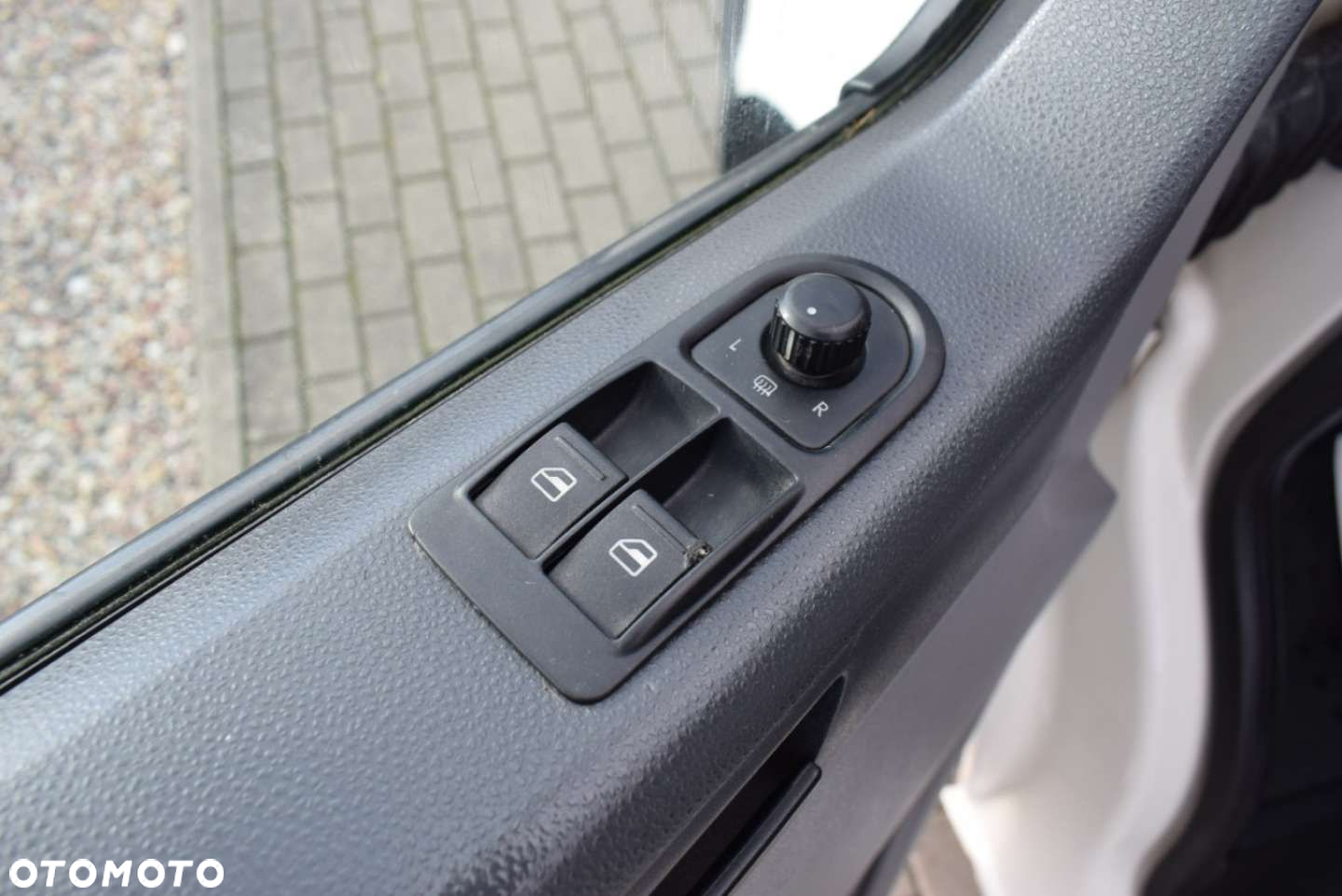 Volkswagen Transporter - 16