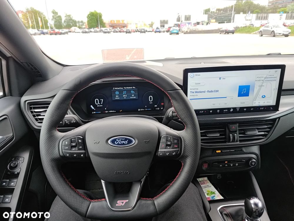 Ford Focus 2.3 EcoBoost ST X - 2