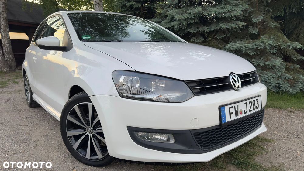 Volkswagen Polo - 1