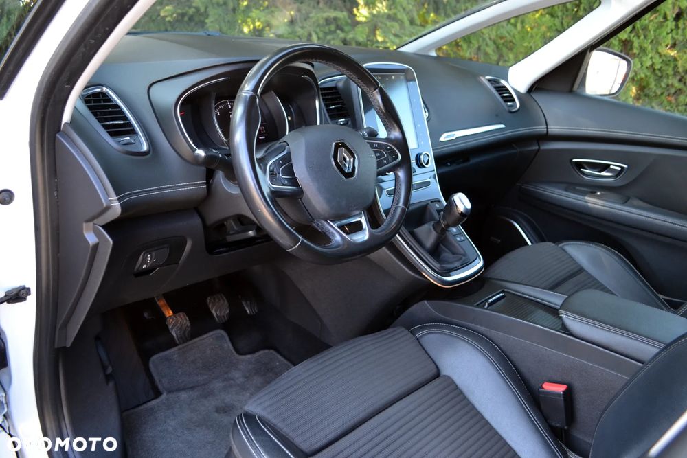 Renault Scenic 1.7 Blue dCi Zen - 8