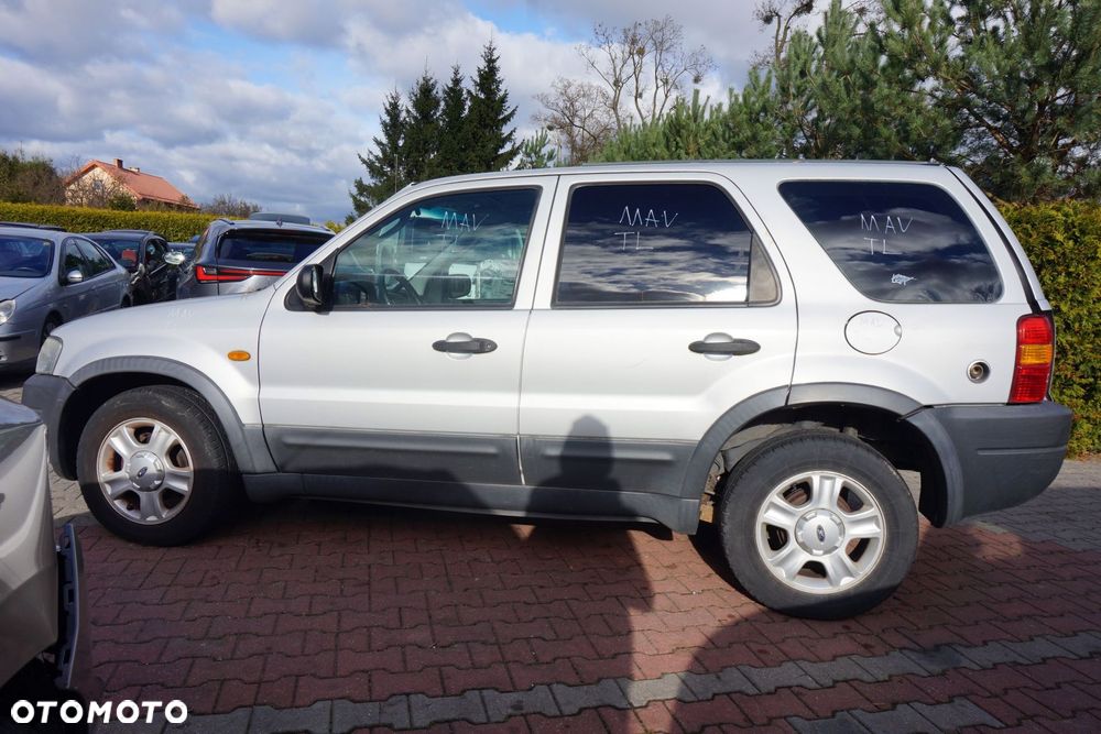 FORD ESCAPE I MAVERICK II  4X4 2003 TL 3.0 V6 AJ 197KM CD4E 4X4 SREBRNY na części - 2