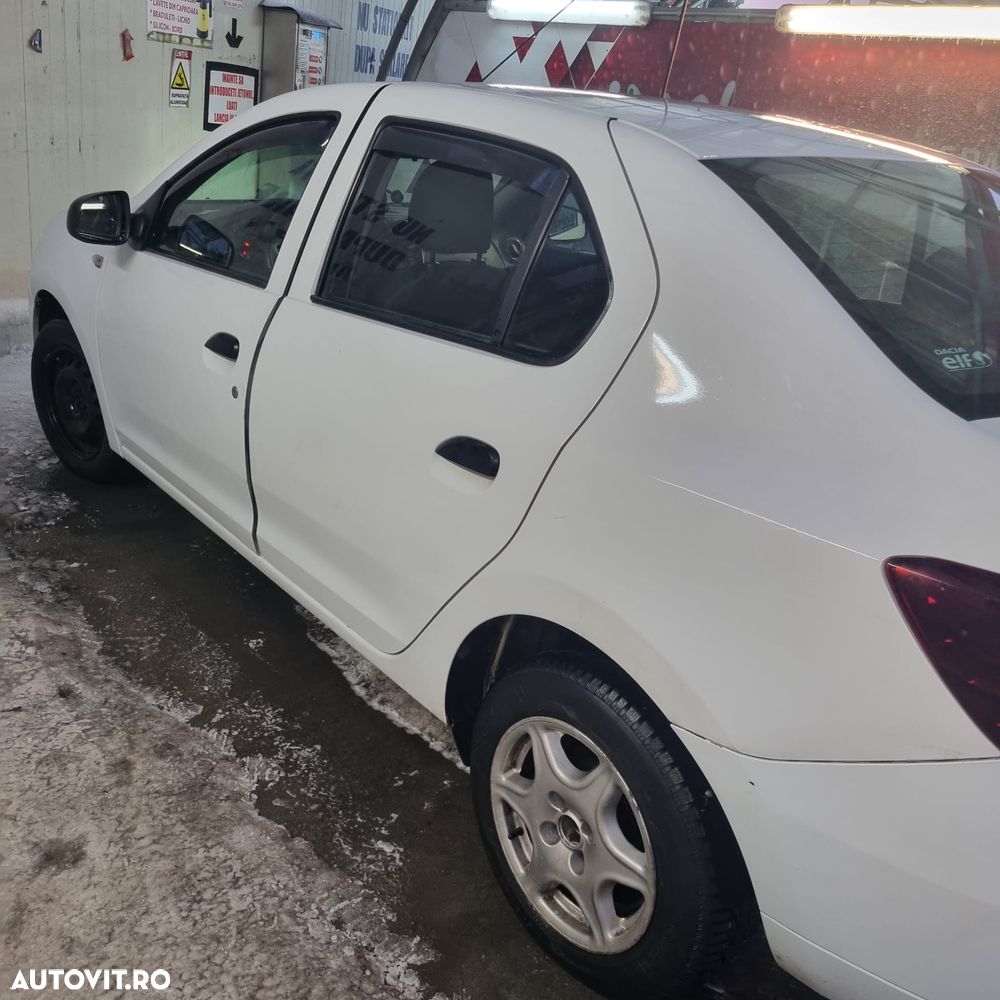 Dacia Logan - 5