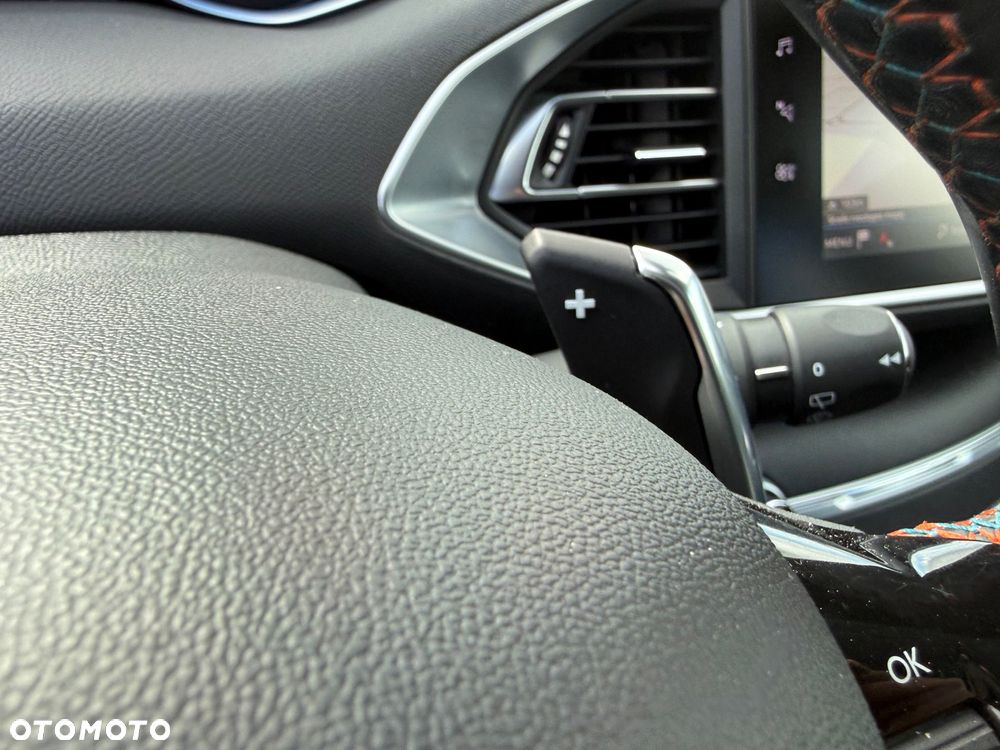 Peugeot 308 PureTech 130 GPF EAT8 Stop & Start Allure Pack - 14