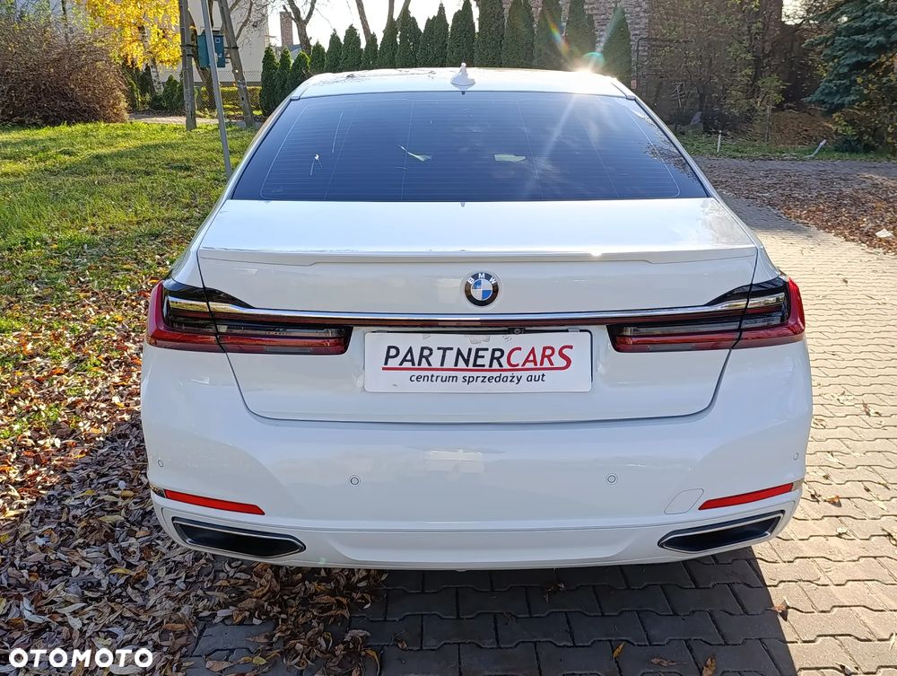 BMW Seria 7 740Li - 7