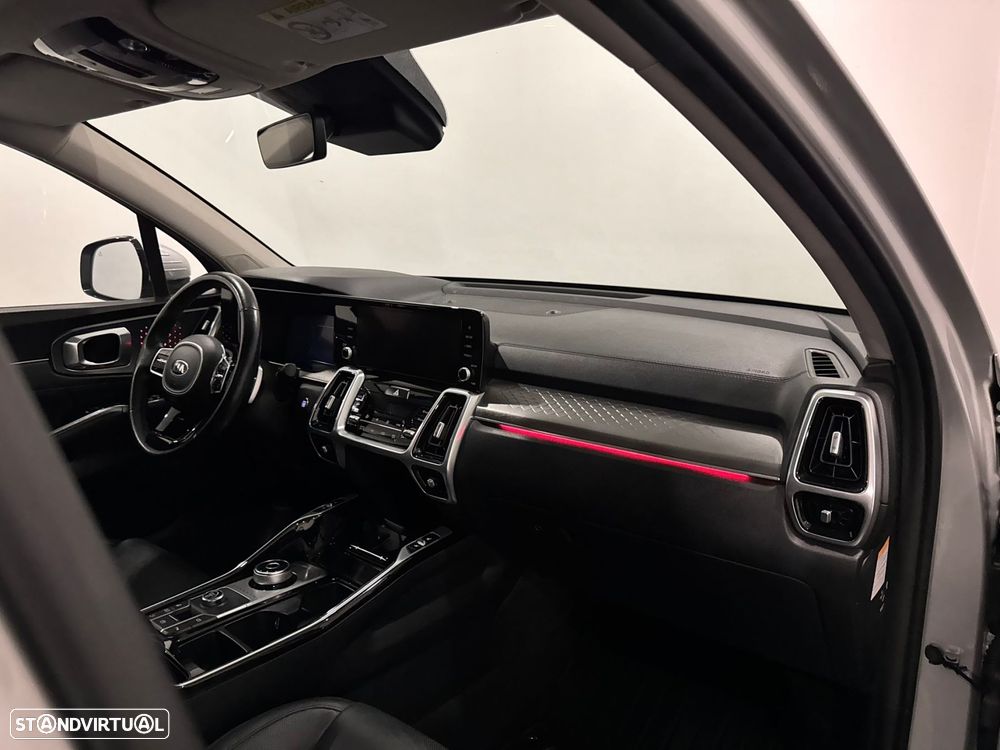 Kia Sorento 1.6 T-GDI HEV Concept - 26