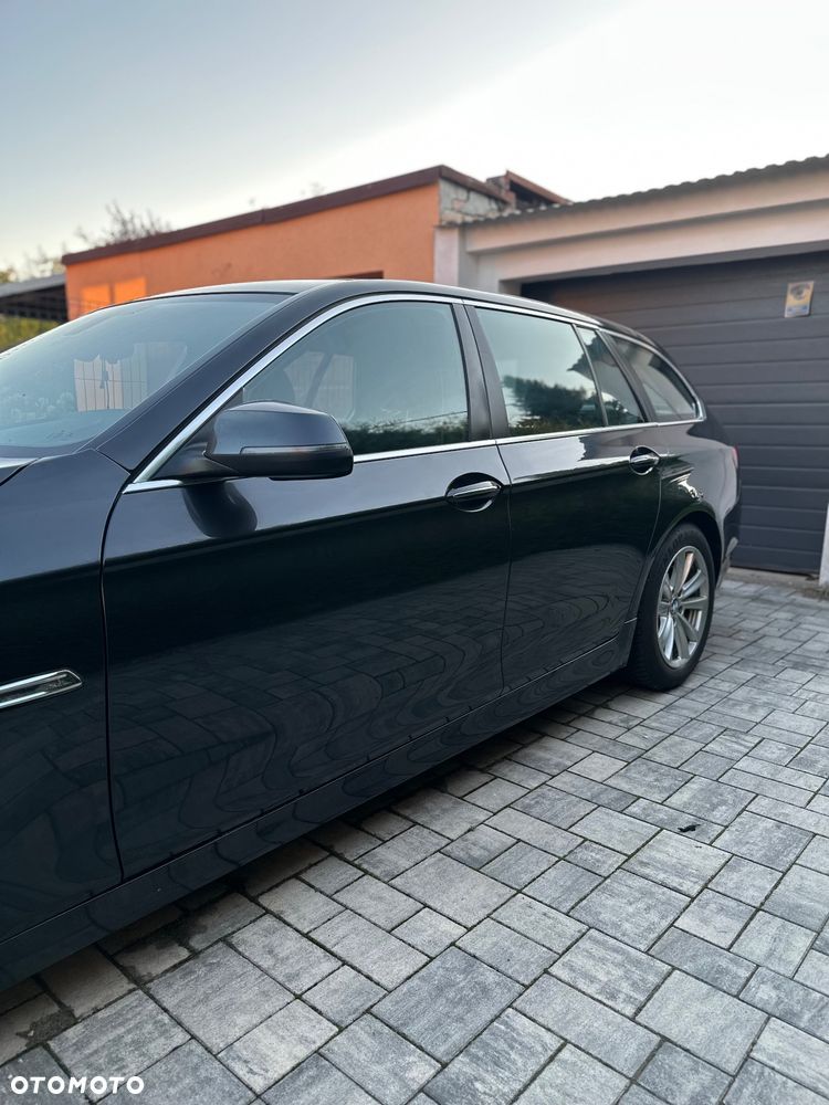 BMW Seria 5 525d xDrive Modern Line - 4
