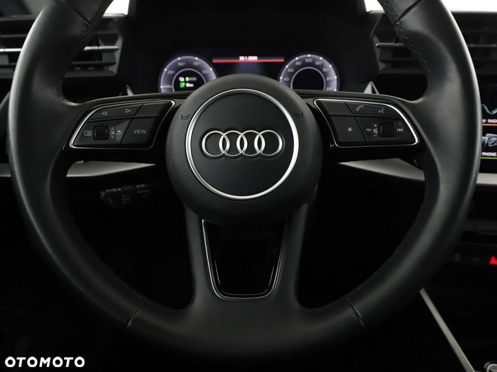 Audi A3 Sportback 40 TFSIe S tronic S line - 23