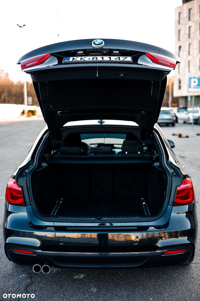 BMW Seria 3 325d M Sport - 13