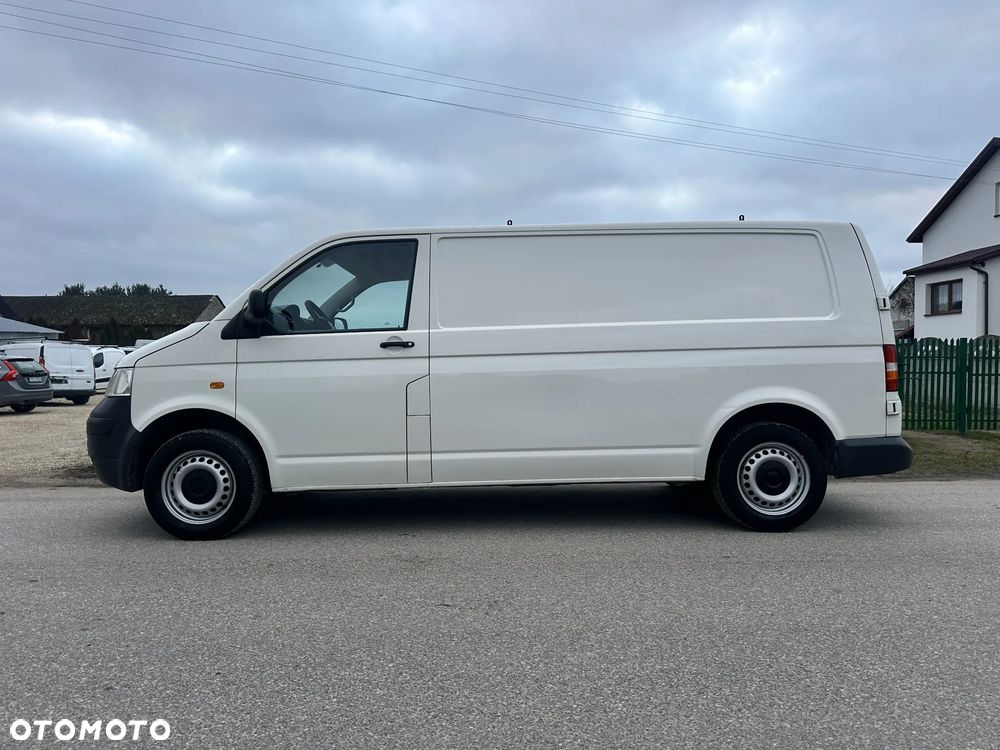 Volkswagen Transporter - 2