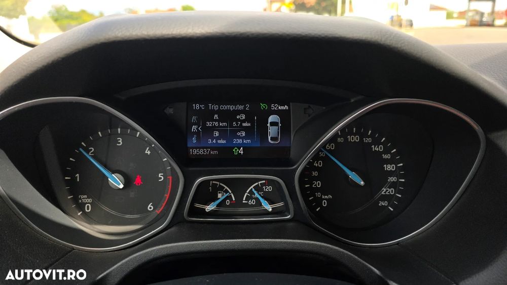 Ford Focus 1.5 EcoBlue Trend - 13