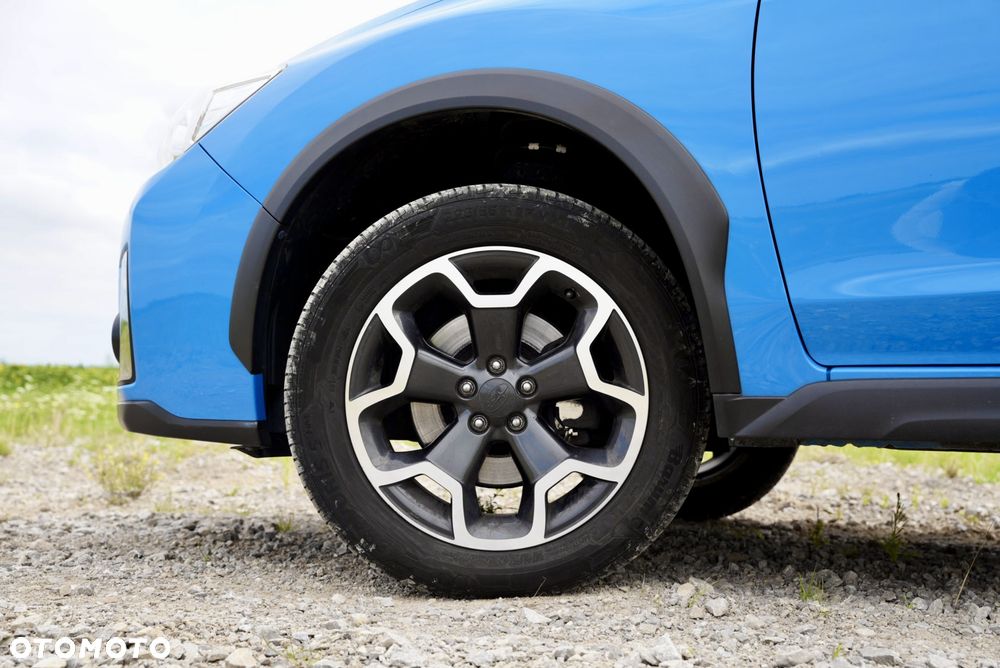 Subaru XV 2.0i Lineartronic Exclusive - 9