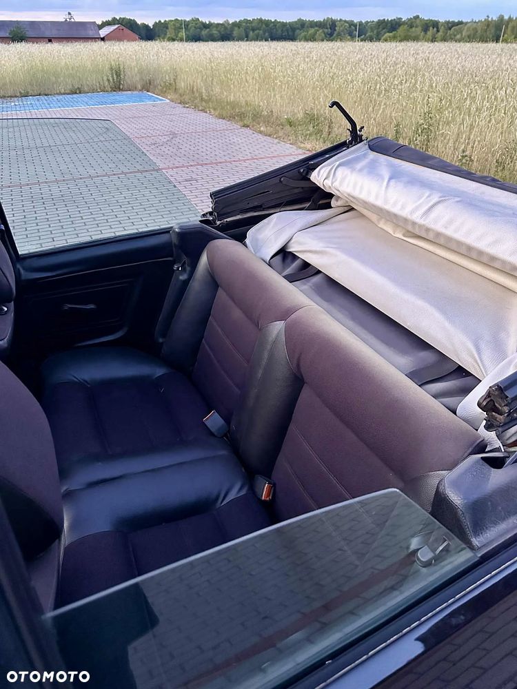 Volkswagen Golf 1.8 GL - 8