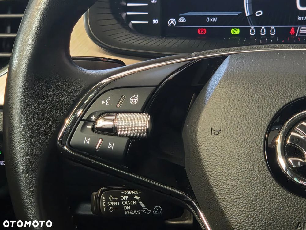 Skoda Scala 1.5 TSI Style DSG - 17