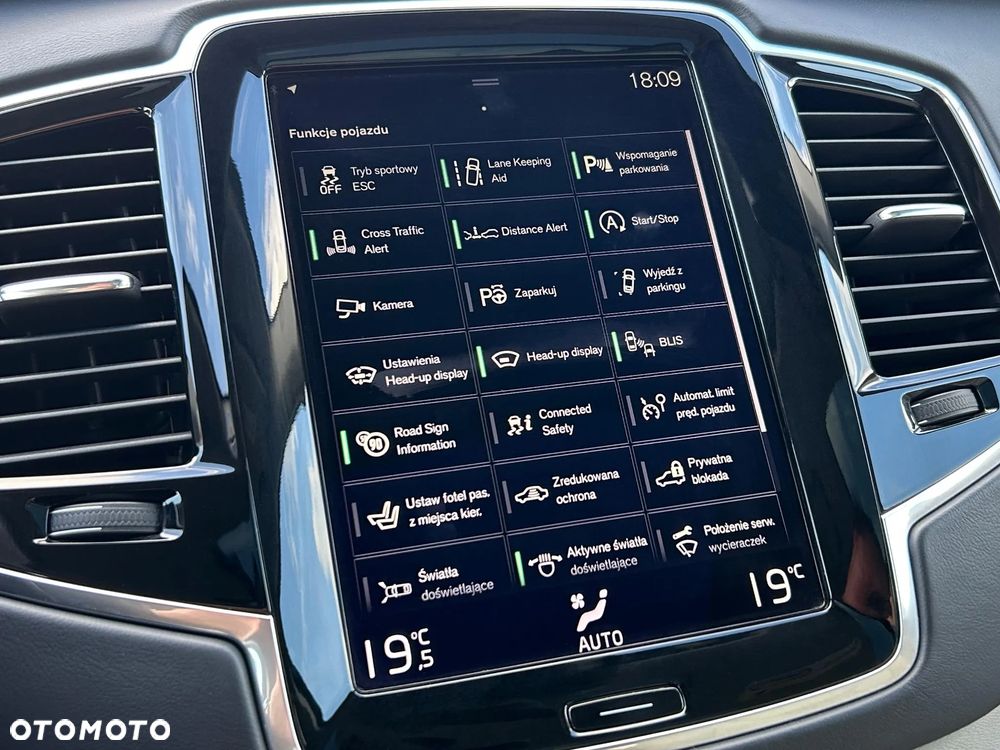 Volvo XC 90 D5 SCR AWD Inscription 7os - 22