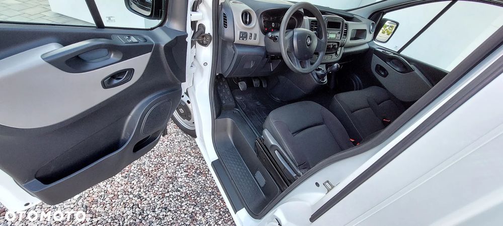 Renault TRAFIC Long Długi - 17