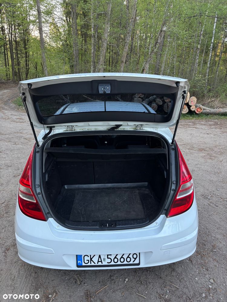 Hyundai i30 1.6 CRDi Classic - 12